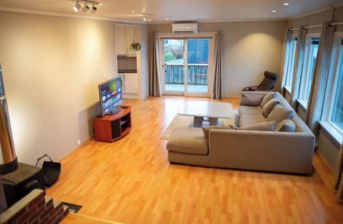 Stavanger Apartment | Quiet and central apartment in Madla