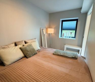 Sandnes Apartment | Quiet and Modern Apartment with parking - Close to Stavanger
