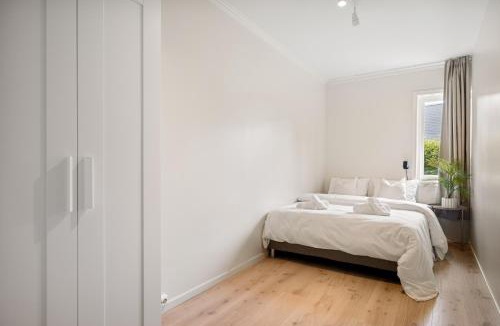 Arstad Apartment | Quiet area - family friendly - sun terrace