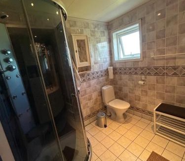 Bostad House | Quiet place with Lofotens most beautiful view 2