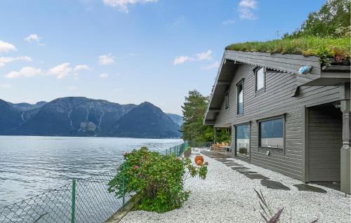 Utne House | Raaen Hytteutleige