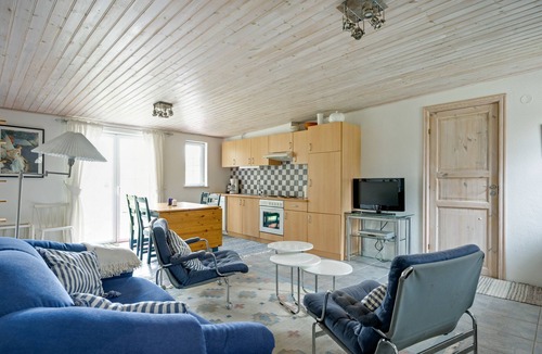 Malarhusens Apartment | Relax in the open countryside of southern Sweden near the sea (800 m)