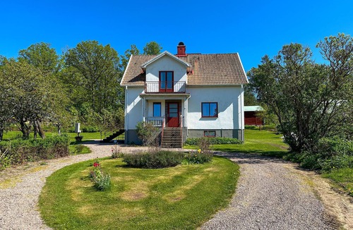 Vimmerby Municipality House | Relax in this family-friendly holiday home with lake views.