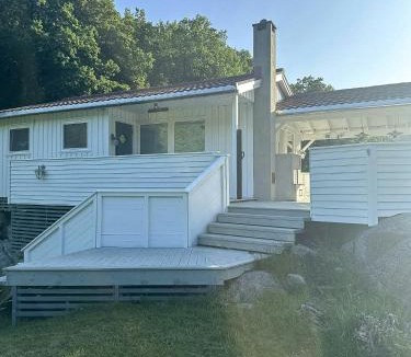 Lyngdal House | Renovated Cabin With Outdoor Kitchen Near Lyngdal