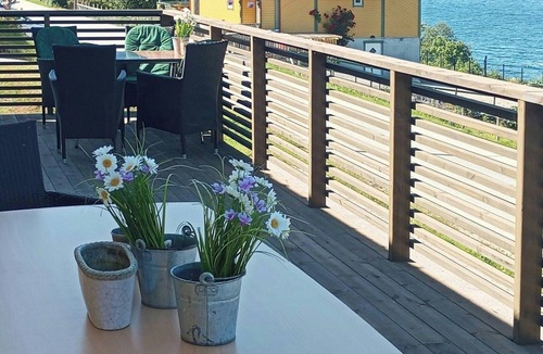 Reistad House | Renovated chapel with fjord views in Vågstranda