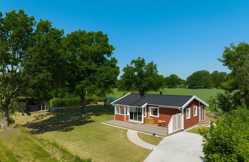 Kalmar Municipality Ski Chalet | Renovated cottage with SPA located 200 m from the sea | SE05039