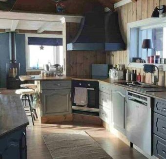 Al House | Renovated Mountain Cabin With Mountain Views