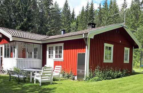 Dals-Ed N House | Rest and relaxation, with many attractions nearby