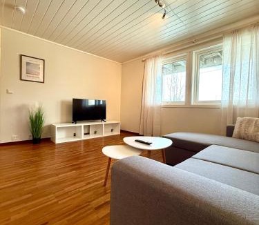 Tromso Apartment | Romslig leilighet nært sentrum
