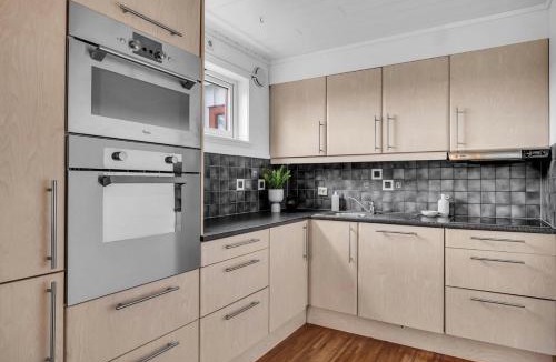 Tromso Apartment | Romslig leilighet nært sentrum