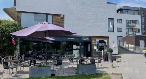 Baerum Municipality Apartment | Room in a apartment close to bus, Fornebu S and the sea