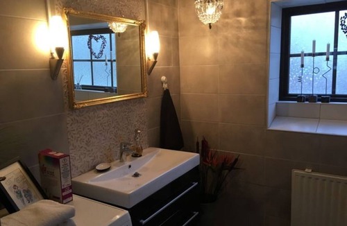Tavelsjo House | Room rental not far from Umeå with a high standard
