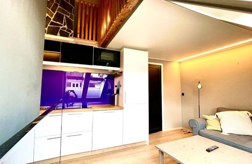 Trondheim Apartment | Roost Trondheim Cozy Apartment near Solsiden, Free parking !
