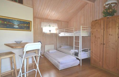 Farjestaden House | Rosenborgs Friluftspensionats stugor med kök
