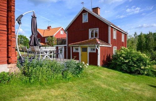 Hultsfred House | Rural House Near Astrid Lindgres World SE05100