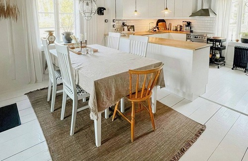 Nasviken House | Rural house with panoramic view over Lake Hansa