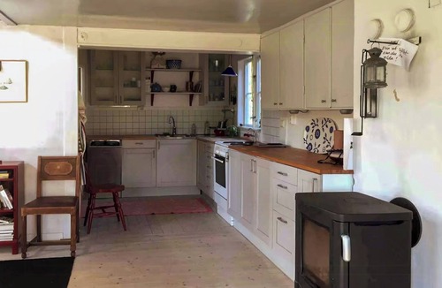 Sodvik House | Rustic farm in secluded Knisa on Öland