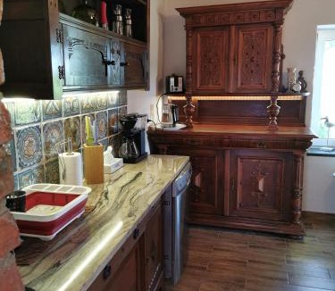 Lovestad Apartment | RUSTIC MAID´S ROOM