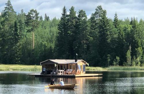 Nedre Gardsjo House | Rustika strandstugor utanför Rättvik