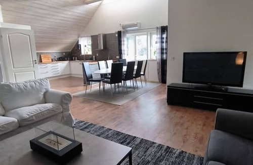Bastad Municipality Other | Rymligt med Utsikt Över by och hav