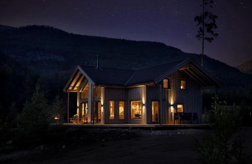 Kviteseid Resort | Saga Hytte 6p With Sauna Hot Tub Water View