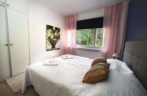 Savonlinna Apartment | Saimaa Design, lake view, AC, Wifi