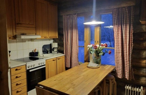 Rukatunturi Apartment | Salmikankaan Kelo C3 | Homelike Apt Near Ski Lifts