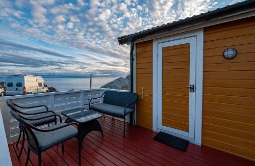 Karmoy Ski Chalet | Sandhåland Camping Hytte nr 7