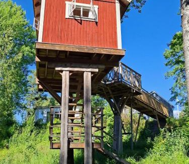 Brunskog Cabin | Sandvikengården Stugby