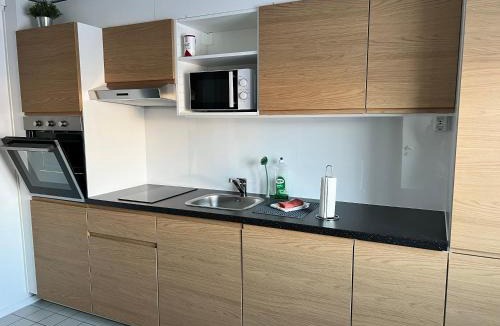 Sangis Hotel | Sangis Motell och Camping