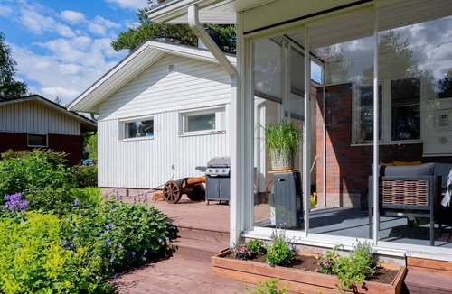 Rovaniemi House | Santa`s Snow Villa, Private Sauna By Lapland Host