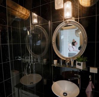 Erikslund Bed & Breakfast | Sara´s Bed and Breakfast