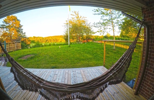 Varnhem House | Scenic accommodation in well-equipped villa with lake view | SE08047