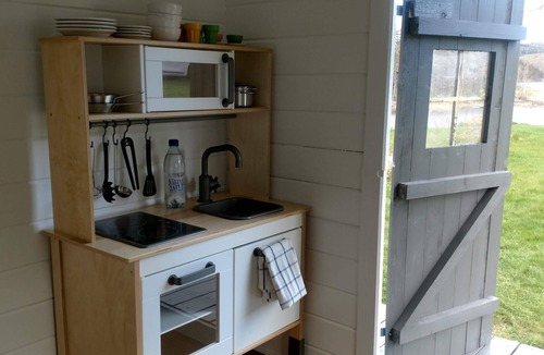 Landvetter Apartment | Schwedisches Glück, zwischen Wäldern und einem See by Interhome