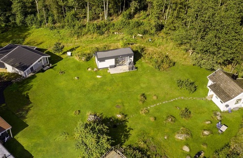 Landvetter Apartment | Schwedisches Glück, zwischen Wäldern und einem See by Interhome
