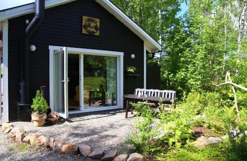 Boras Municipality House | Schwedisches Waldcottage Fluss & Wanderwege
