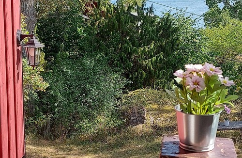 Akersberga Cottage | SEA COTTAGES-6: "The Generous Sea Cottage"