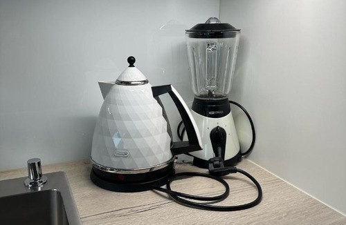 Kallio Apartment | Sea view LUX Kalasatama romantic studio - balcony & coffee& tee, WiFi, gym &sauna