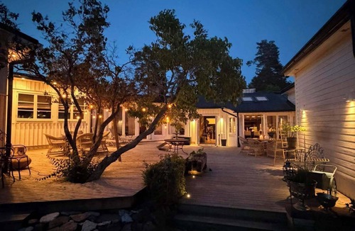 Saltsjobaden Villa | Sea View Villa near Stockholm with Terrace