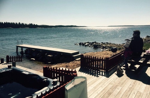 Norrtalje House | Seafront poolvilla in beatiful Stockholm