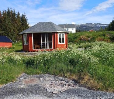 Tjeldsund Villa | seafront villa