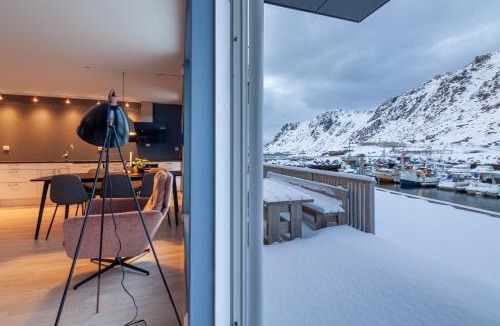 Ballstad Apartment | Seaside Apartment in Lofoten - Sea Views
