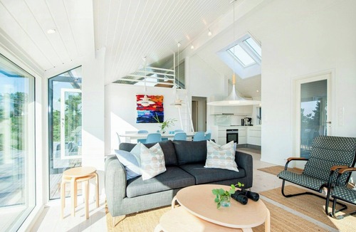 Sogne House | Seaside cabin with ocean view and sunny terrace