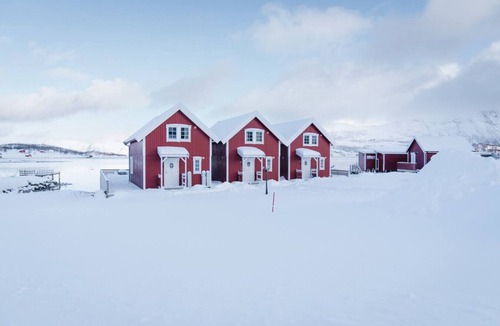 Kvaloya Cabin | Seaside Cabins Near Tromsø | Northern Lights Views