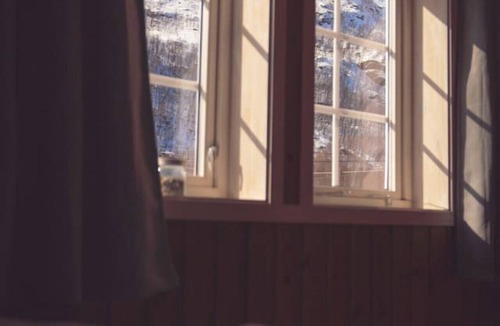 Kvaloya Cabin | Seaside Cabins Near Tromsø | Northern Lights Views