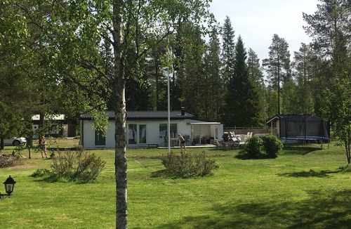 Lulea Cottage | ♥ Seaside cottage ♥ Boat fishing snowmobile running