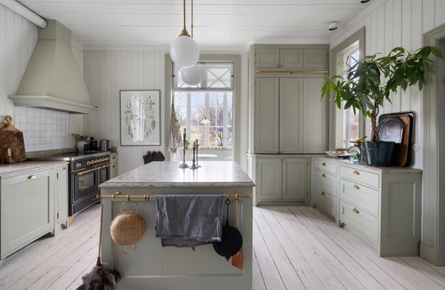 Saltsjo Boo Villa | Seaside plot Stockholm archipelago
