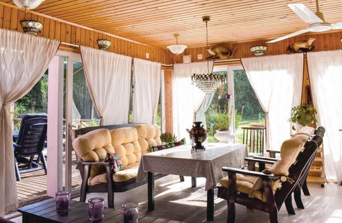 Fagelmara House | Secluded cottage on large plot in the forest.