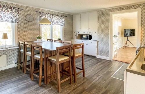 Kristdala House | Secluded House with Garden and Lakes