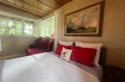 Flen House | Segerhult Cottage 1700